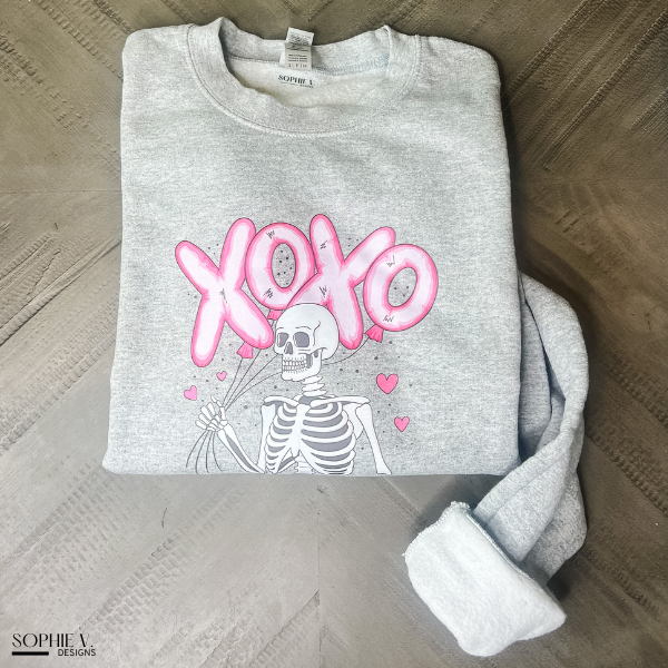 XOXO Crewneck - Sport Grey